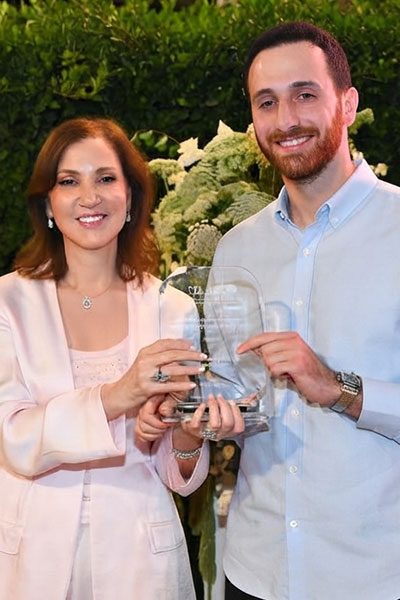 wael-arakji-awards.jpg